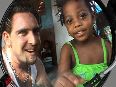 Hero image for Mo' Show - Mo' Show in Jamaica