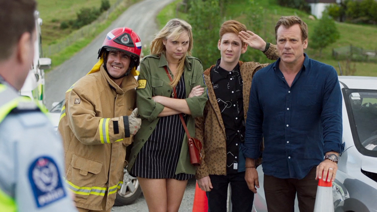 Hero image for 800 Words - First Episode