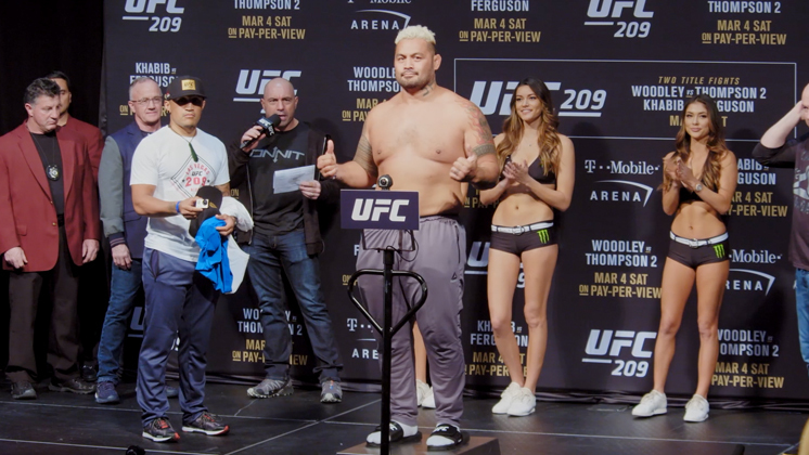 Hero image for Mark Hunt: The Fight of His Life