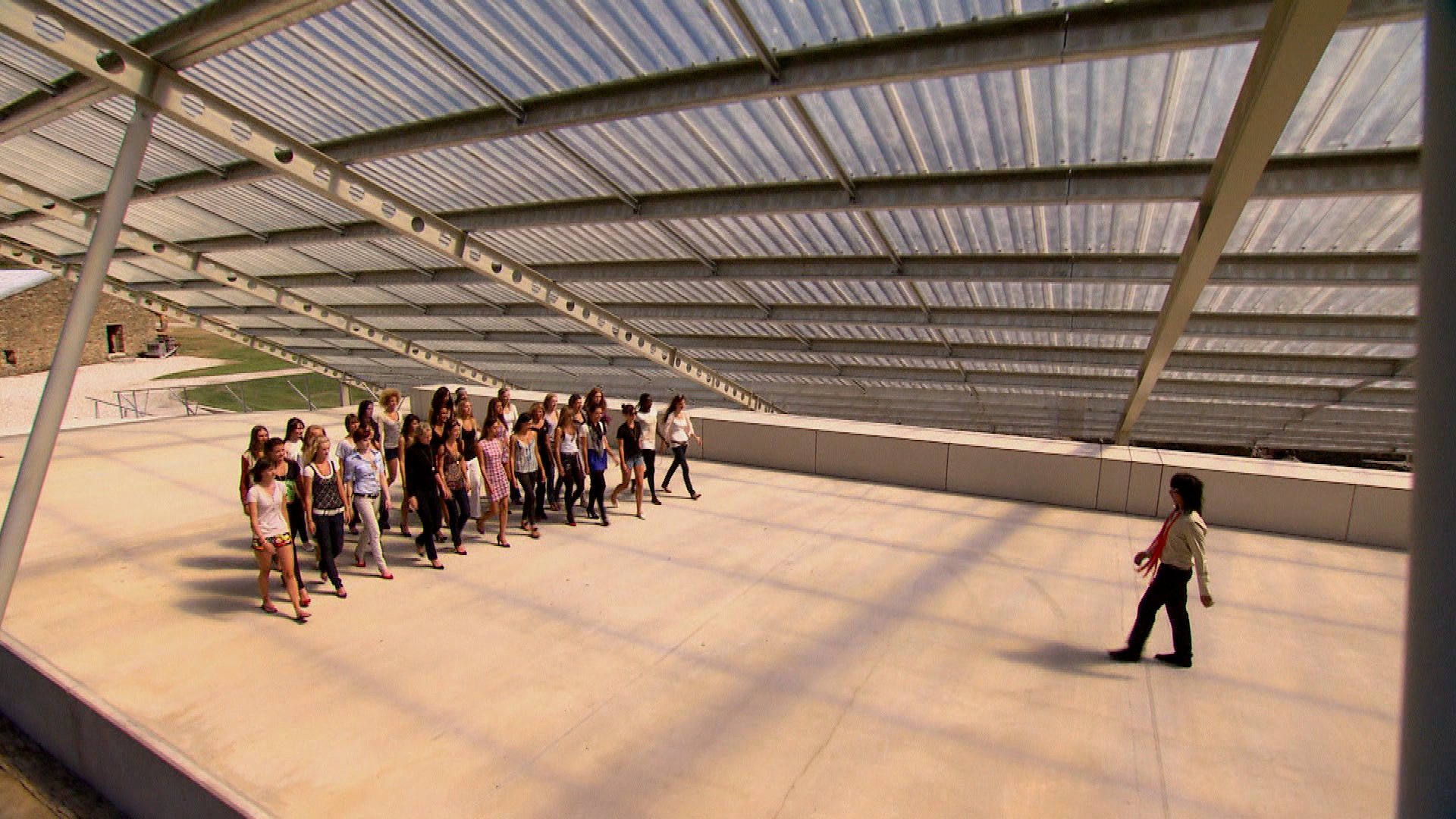 Hero image for New Zealand's Next Top Model - Series One