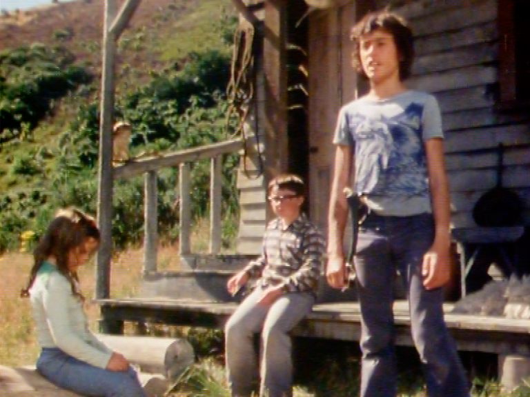 Hero image for The Mad Dog Gang Spooks Wilkie, Wink Wink and the Wobbler (TV movie)