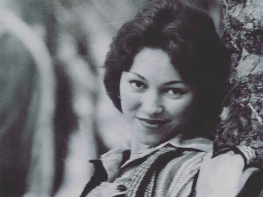 Thumbnail image for Tina Cross