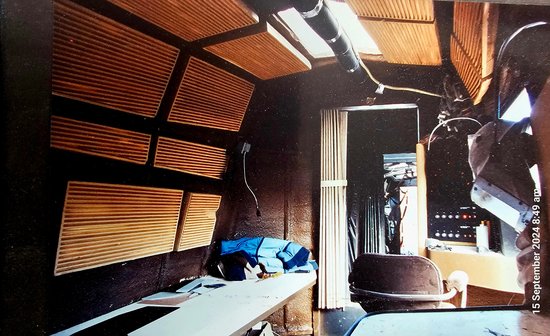 20-battletruck-interior.jpg