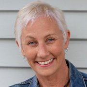 Profile picture of Leanne Pooley