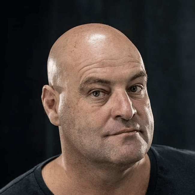 Profile picture of Leigh Hart