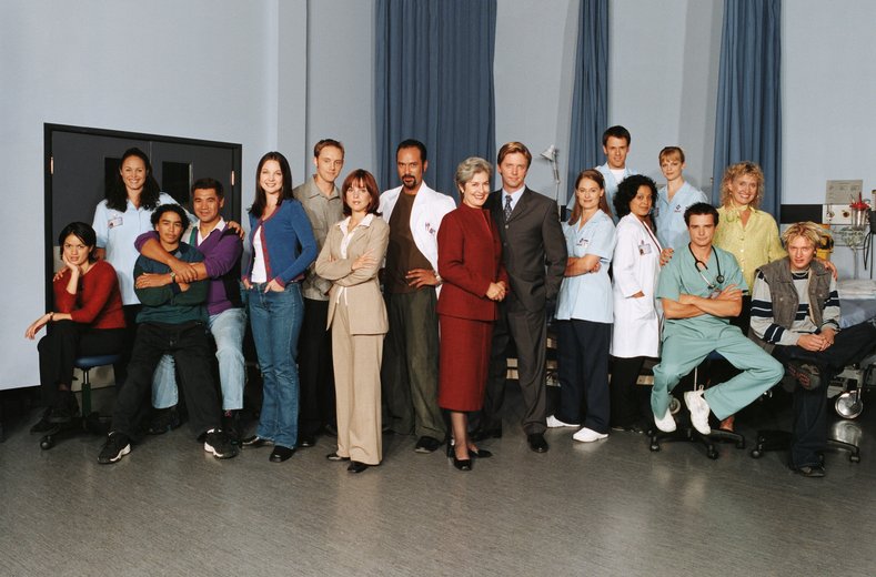 SS_Cast_2001.jpg