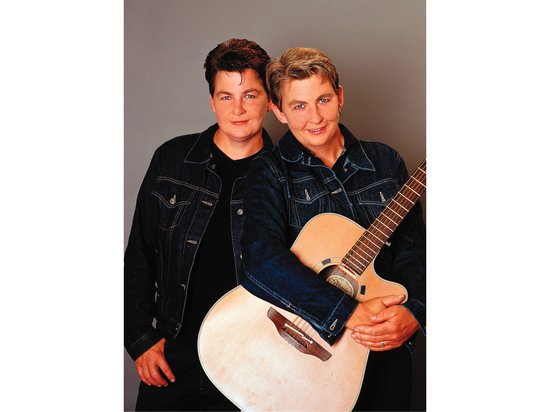 Topp-Twins-1.jpg